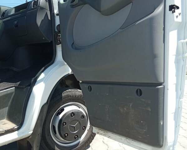 Білий Мерседес Sprinter, об'ємом двигуна 2.2 л та пробігом 920 тис. км за 9500 $, фото 5 на Automoto.ua