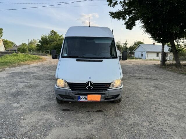 Білий Мерседес Sprinter, об'ємом двигуна 2.2 л та пробігом 559 тис. км за 3900 $, фото 8 на Automoto.ua