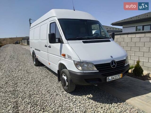 Белый Мерседес Sprinter, объемом двигателя 0 л и пробегом 260 тыс. км за 23900 $, фото 35 на Automoto.ua