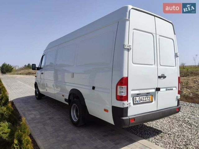Белый Мерседес Sprinter, объемом двигателя 0 л и пробегом 260 тыс. км за 23900 $, фото 11 на Automoto.ua