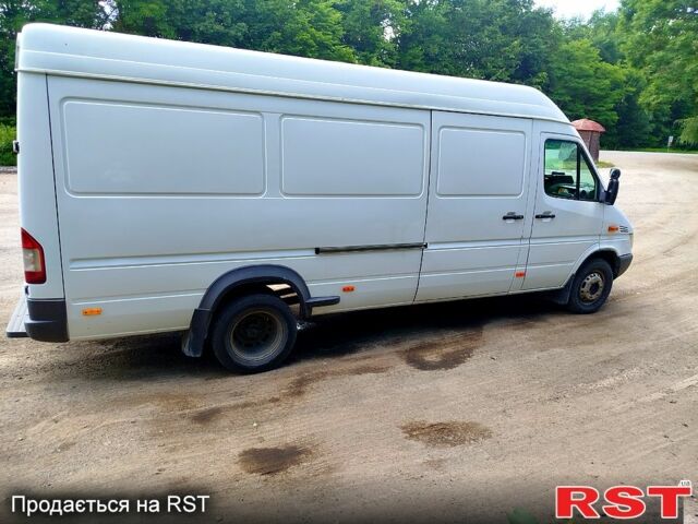 Белый Мерседес Sprinter, объемом двигателя 2.7 л и пробегом 0 тыс. км за 13200 $, фото 5 на Automoto.ua