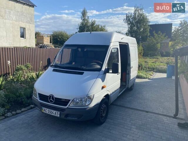 Білий Мерседес Sprinter, об'ємом двигуна 2.1 л та пробігом 570 тис. км за 9000 $, фото 4 на Automoto.ua