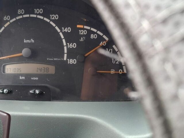 Белый Мерседес Sprinter, объемом двигателя 2 л и пробегом 371 тыс. км за 4100 $, фото 4 на Automoto.ua