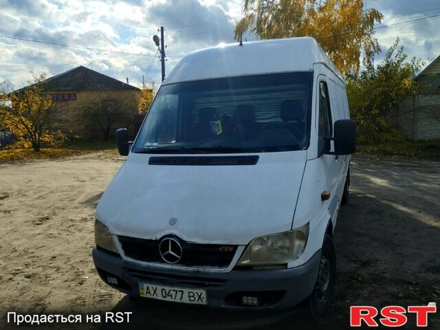 Білий Мерседес Sprinter, об'ємом двигуна 2.2 л та пробігом 550 тис. км за 7000 $, фото 2 на Automoto.ua