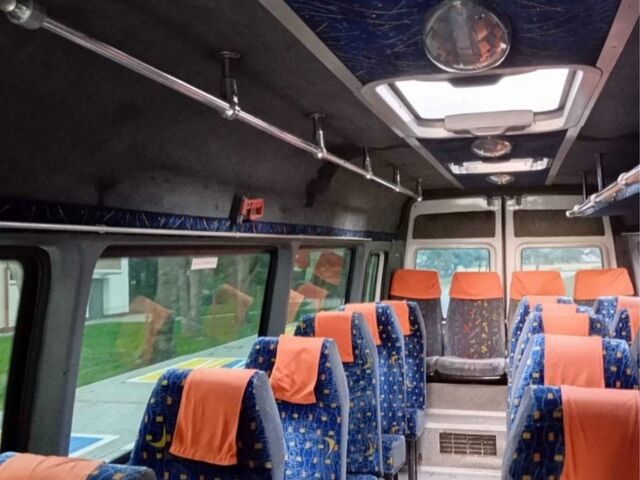 Білий Мерседес Sprinter, об'ємом двигуна 2.2 л та пробігом 620 тис. км за 4500 $, фото 4 на Automoto.ua