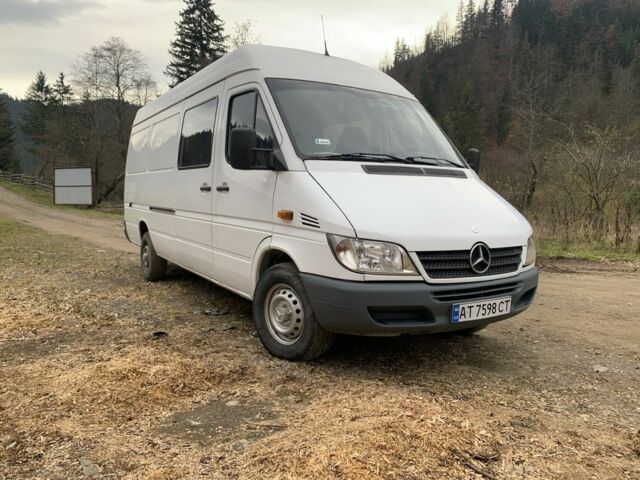 Білий Мерседес Sprinter, об'ємом двигуна 2.7 л та пробігом 374 тис. км за 9450 $, фото 2 на Automoto.ua