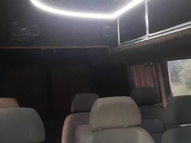 Білий Мерседес Sprinter, об'ємом двигуна 2.1 л та пробігом 730 тис. км за 10500 $, фото 5 на Automoto.ua