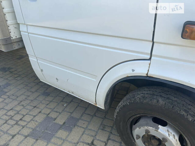 Белый Мерседес Sprinter, объемом двигателя 2.69 л и пробегом 420 тыс. км за 11000 $, фото 12 на Automoto.ua