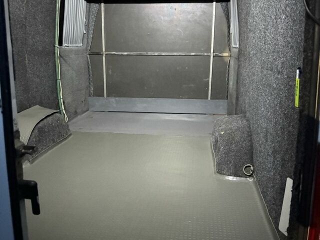 Білий Мерседес Sprinter, об'ємом двигуна 2.7 л та пробігом 3 тис. км за 9500 $, фото 6 на Automoto.ua