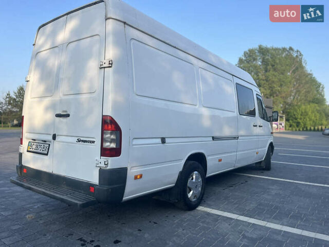 Білий Мерседес Sprinter, об'ємом двигуна 2.7 л та пробігом 700 тис. км за 8500 $, фото 11 на Automoto.ua