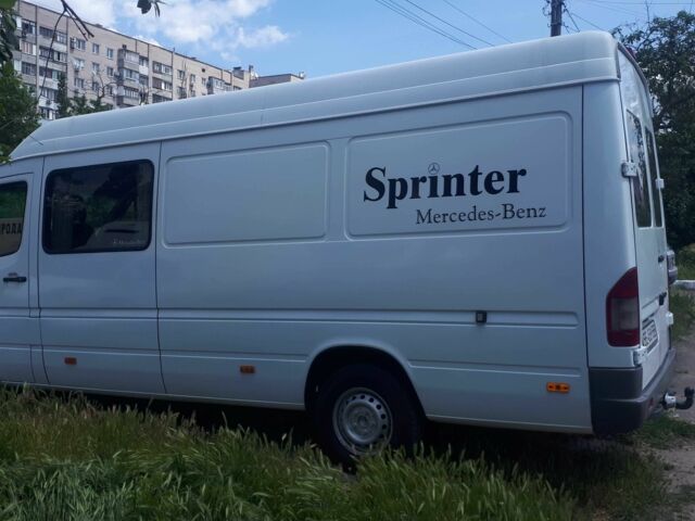 Білий Мерседес Sprinter, об'ємом двигуна 2.2 л та пробігом 500 тис. км за 10000 $, фото 19 на Automoto.ua