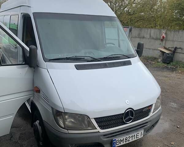 Білий Мерседес Sprinter, об'ємом двигуна 2.15 л та пробігом 536 тис. км за 9600 $, фото 1 на Automoto.ua