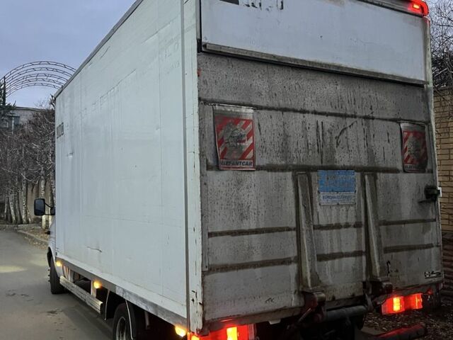 Белый Мерседес Sprinter, объемом двигателя 2.1 л и пробегом 460 тыс. км за 7500 $, фото 1 на Automoto.ua