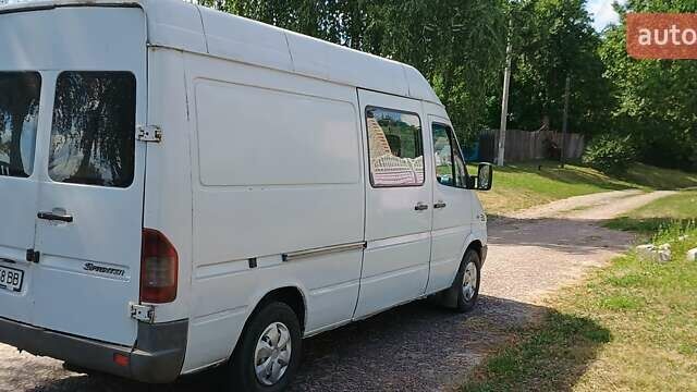 Белый Мерседес Sprinter, объемом двигателя 2.15 л и пробегом 3 тыс. км за 7200 $, фото 2 на Automoto.ua
