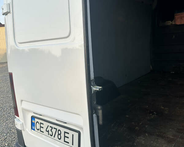 Белый Мерседес Sprinter, объемом двигателя 2.15 л и пробегом 700 тыс. км за 8000 $, фото 12 на Automoto.ua
