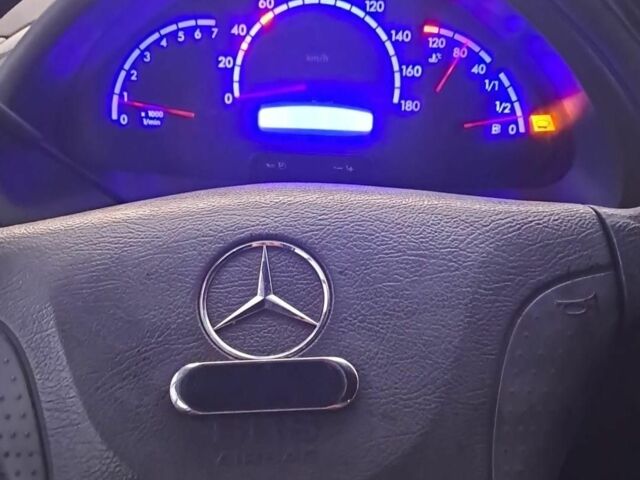 Білий Мерседес Sprinter, об'ємом двигуна 2.1 л та пробігом 730 тис. км за 10500 $, фото 4 на Automoto.ua