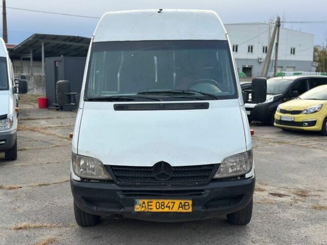 Білий Мерседес Sprinter, об'ємом двигуна 2.2 л та пробігом 300 тис. км за 3699 $, фото 2 на Automoto.ua