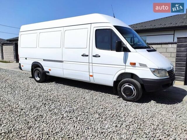Белый Мерседес Sprinter, объемом двигателя 0 л и пробегом 270 тыс. км за 23500 $, фото 11 на Automoto.ua