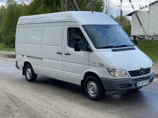 Білий Мерседес Sprinter, об'ємом двигуна 0 л та пробігом 440 тис. км за 9500 $, фото 15 на Automoto.ua