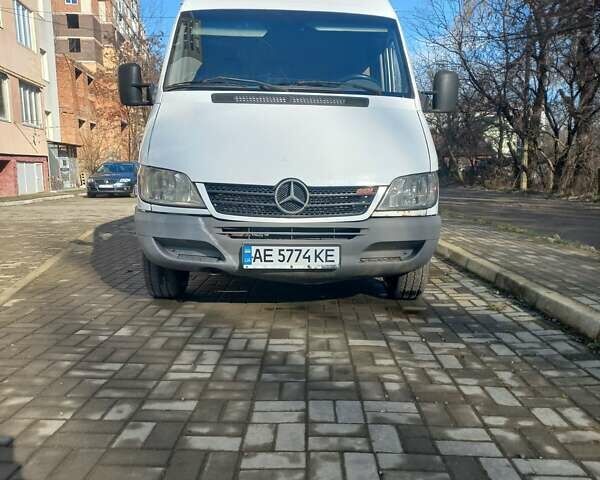 Білий Мерседес Sprinter, об'ємом двигуна 2.2 л та пробігом 6 тис. км за 5500 $, фото 3 на Automoto.ua