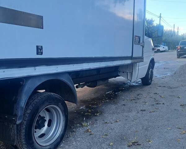 Белый Мерседес Sprinter, объемом двигателя 2.15 л и пробегом 244 тыс. км за 9900 $, фото 11 на Automoto.ua