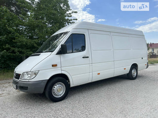 Білий Мерседес Sprinter, об'ємом двигуна 2.15 л та пробігом 315 тис. км за 8800 $, фото 10 на Automoto.ua