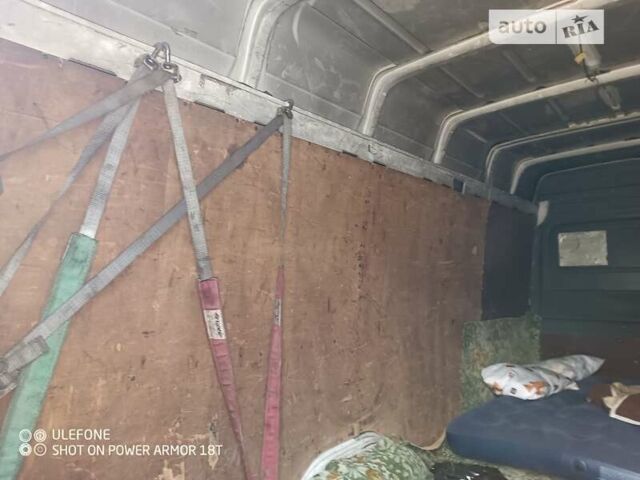 Белый Мерседес Sprinter, объемом двигателя 2.15 л и пробегом 577 тыс. км за 9000 $, фото 18 на Automoto.ua
