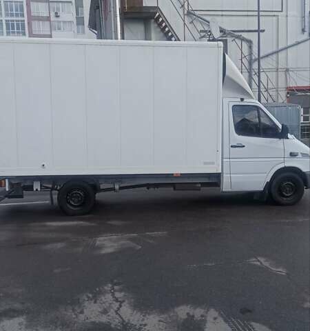 Белый Мерседес Sprinter, объемом двигателя 2.69 л и пробегом 485 тыс. км за 10950 $, фото 14 на Automoto.ua