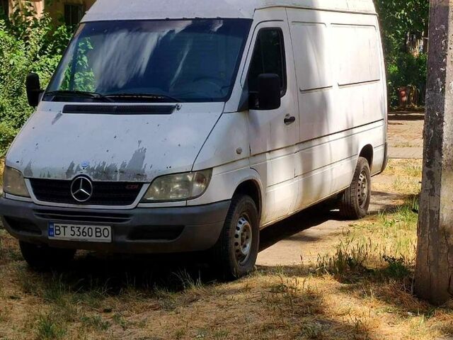Білий Мерседес Sprinter, об'ємом двигуна 2.1 л та пробігом 590 тис. км за 6200 $, фото 1 на Automoto.ua