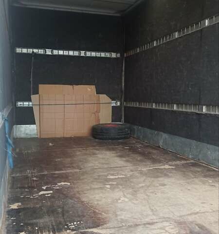 Белый Мерседес Sprinter, объемом двигателя 2.69 л и пробегом 485 тыс. км за 10950 $, фото 4 на Automoto.ua