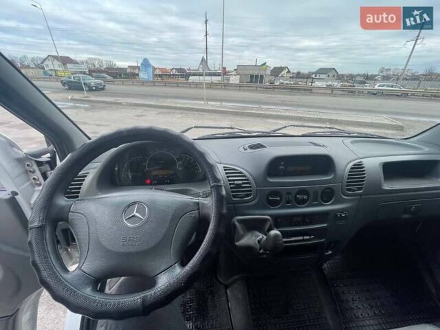 Белый Мерседес Sprinter, объемом двигателя 2.2 л и пробегом 515 тыс. км за 6499 $, фото 5 на Automoto.ua