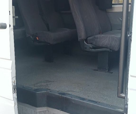 Белый Мерседес Sprinter, объемом двигателя 2 л и пробегом 640 тыс. км за 10500 $, фото 6 на Automoto.ua
