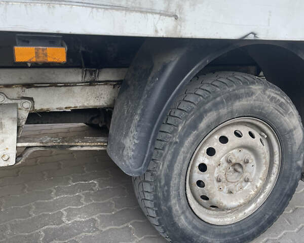 Білий Мерседес Sprinter, об'ємом двигуна 2.15 л та пробігом 400 тис. км за 7600 $, фото 10 на Automoto.ua