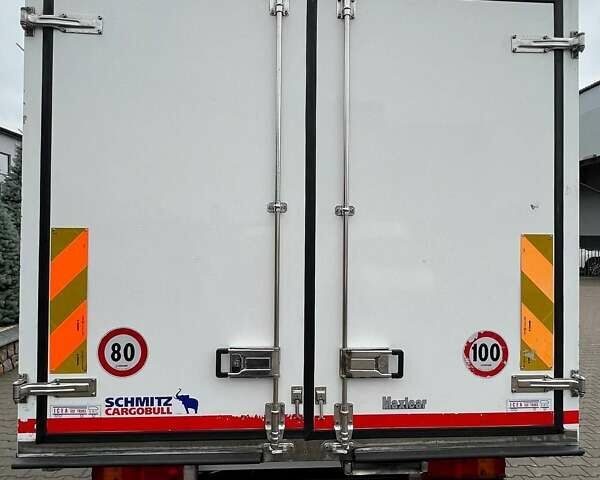 Белый Мерседес Sprinter, объемом двигателя 2.69 л и пробегом 85 тыс. км за 24400 $, фото 11 на Automoto.ua