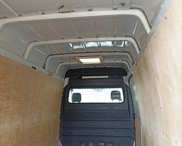 Белый Мерседес Sprinter, объемом двигателя 2.7 л и пробегом 260 тыс. км за 20900 $, фото 35 на Automoto.ua