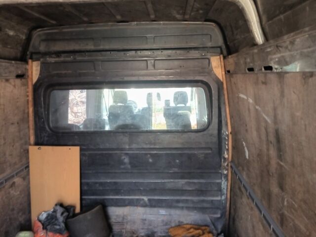 Белый Мерседес Sprinter, объемом двигателя 2 л и пробегом 480 тыс. км за 7500 $, фото 3 на Automoto.ua