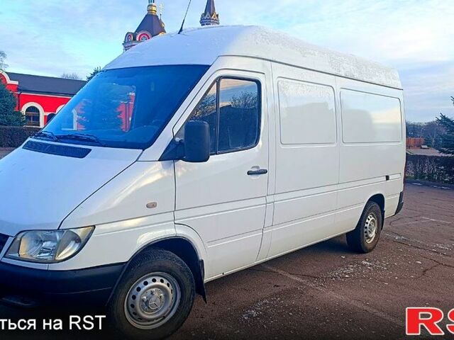 Білий Мерседес Sprinter, об'ємом двигуна 2.1 л та пробігом 650 тис. км за 7700 $, фото 1 на Automoto.ua