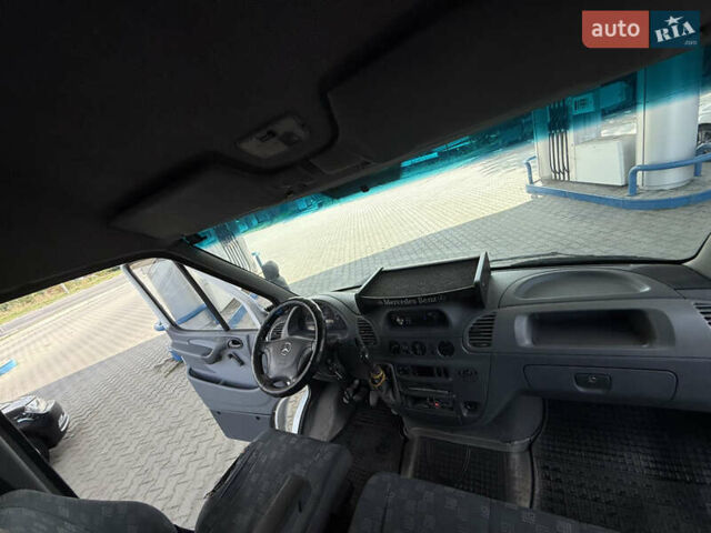 Белый Мерседес Sprinter, объемом двигателя 2.15 л и пробегом 480 тыс. км за 7600 $, фото 25 на Automoto.ua