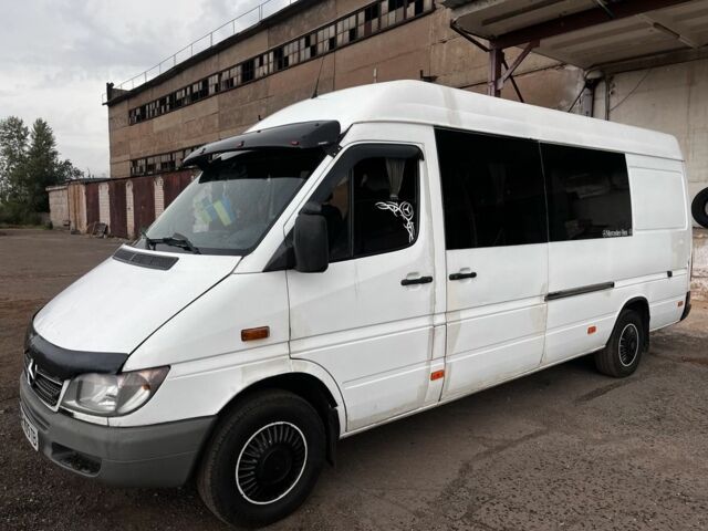 Білий Мерседес Sprinter, об'ємом двигуна 2.2 л та пробігом 600 тис. км за 7000 $, фото 1 на Automoto.ua