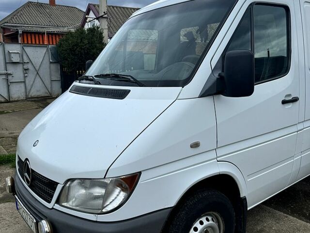 Белый Мерседес Sprinter, объемом двигателя 2.7 л и пробегом 741 тыс. км за 10599 $, фото 1 на Automoto.ua