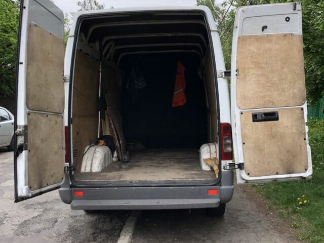 Белый Мерседес Sprinter, объемом двигателя 2.1 л и пробегом 610 тыс. км за 5500 $, фото 4 на Automoto.ua