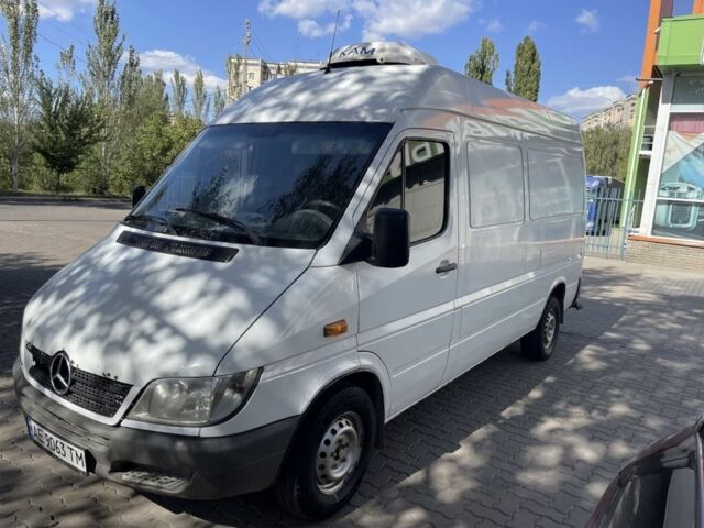 Білий Мерседес Sprinter, об'ємом двигуна 0.22 л та пробігом 400 тис. км за 7300 $, фото 4 на Automoto.ua