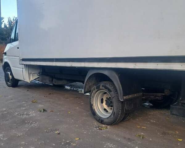 Белый Мерседес Sprinter, объемом двигателя 2.15 л и пробегом 244 тыс. км за 9900 $, фото 15 на Automoto.ua