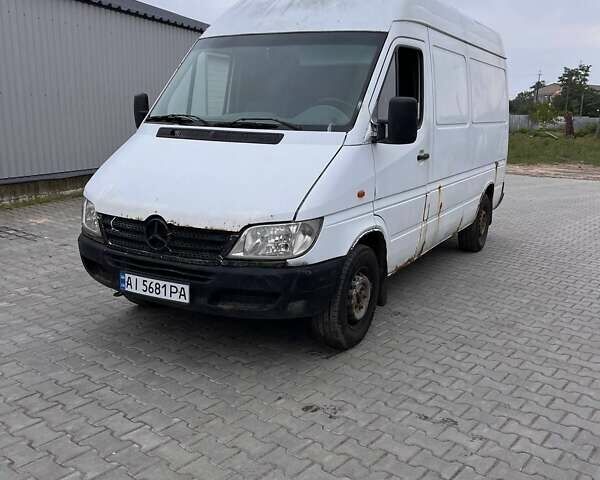 Білий Мерседес Sprinter, об'ємом двигуна 2.2 л та пробігом 352 тис. км за 4450 $, фото 3 на Automoto.ua