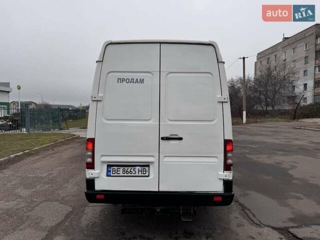 Белый Мерседес Sprinter, объемом двигателя 0 л и пробегом 757 тыс. км за 13000 $, фото 7 на Automoto.ua