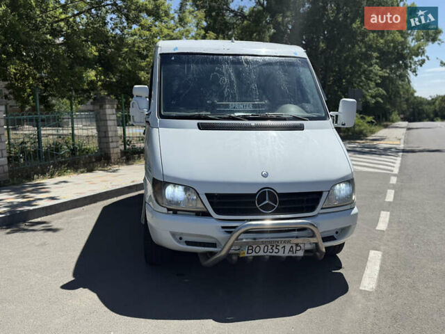 Белый Мерседес Sprinter, объемом двигателя 2.15 л и пробегом 578 тыс. км за 6800 $, фото 1 на Automoto.ua