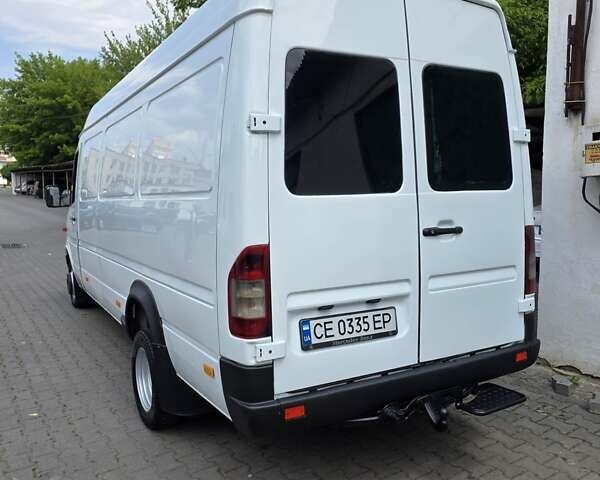 Белый Мерседес Sprinter, объемом двигателя 2.15 л и пробегом 395 тыс. км за 14999 $, фото 8 на Automoto.ua