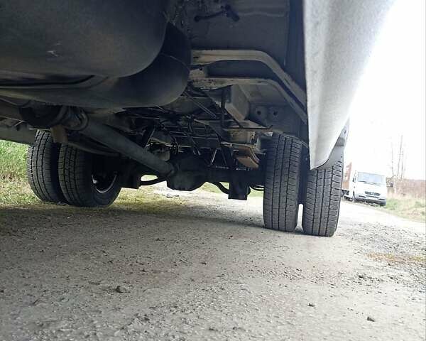 Белый Мерседес Sprinter, объемом двигателя 2.7 л и пробегом 260 тыс. км за 20900 $, фото 32 на Automoto.ua