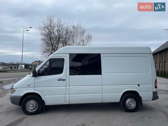 Белый Мерседес Sprinter, объемом двигателя 2.2 л и пробегом 515 тыс. км за 6499 $, фото 12 на Automoto.ua