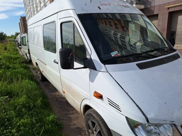 Білий Мерседес Sprinter, об'ємом двигуна 0 л та пробігом 375 тис. км за 7350 $, фото 2 на Automoto.ua